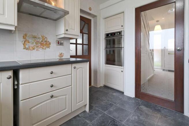 20 Quernmore Drive-8.jpg