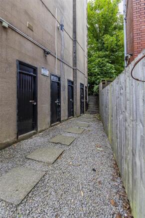 Melrose Court 1-11.jpg