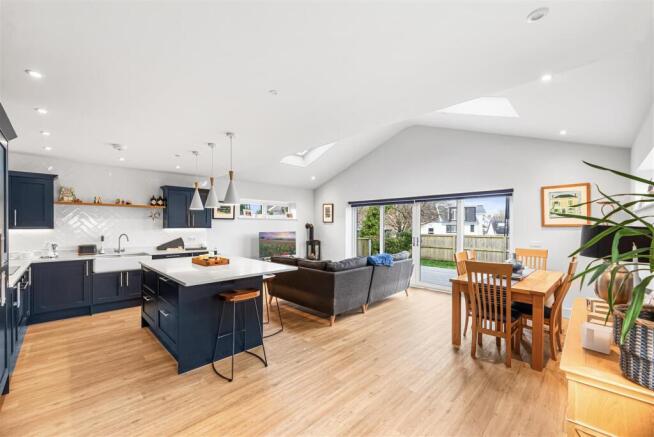 3-bed detached on Melcorn Drive, Newton, Swansea, £525,000