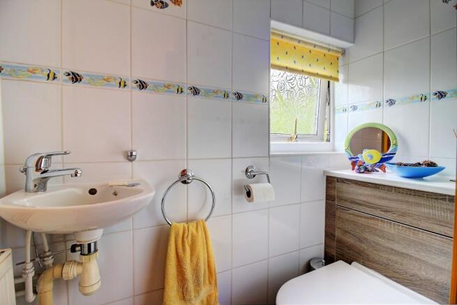 Cloakroom on 1st floor