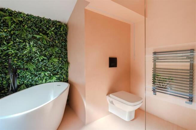 Bathroom-3.jpg