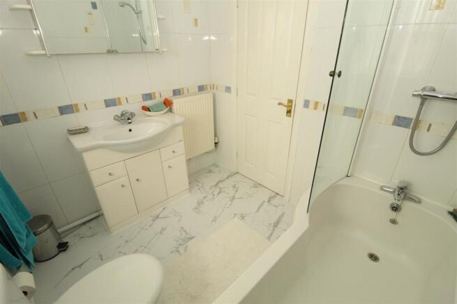Bath1.JPG