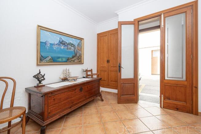 Charming house for sale in the iconic village of Pollensa
