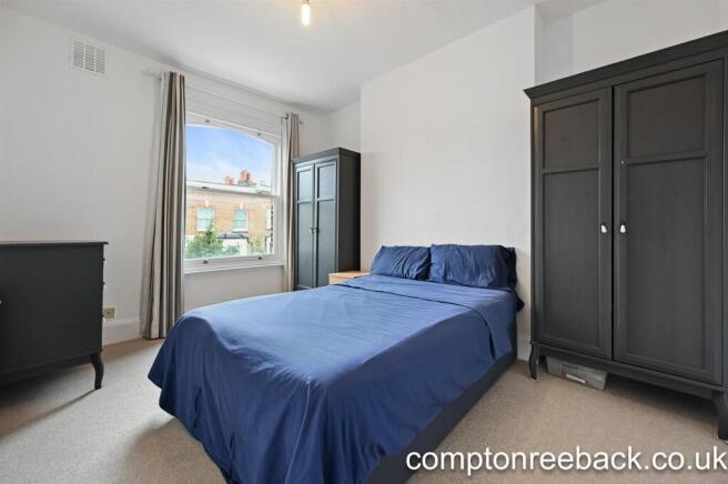 Bedroom 1.jpg