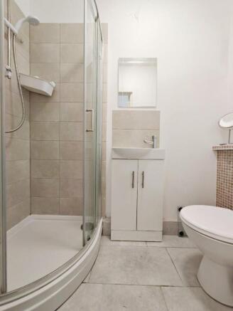 room1 ensuite