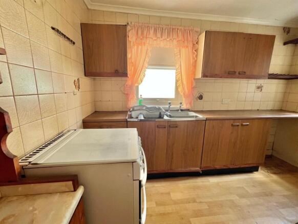2 bed Terraced for sale Image 11