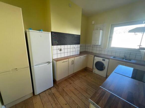 Kitchen 2