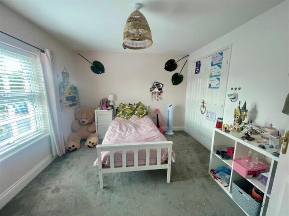 Bedroom 2.jpg