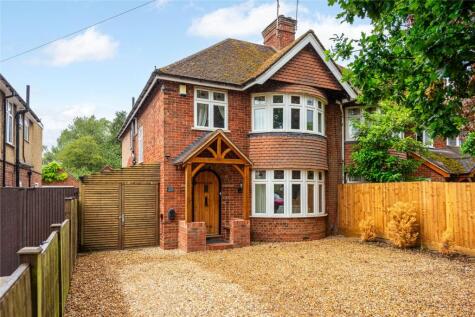 Wendover Road, Aylesbury, Buckinghamshire, HP21