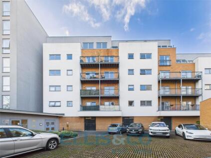 Sovereign Way, Tonbridge, Kent, TN9