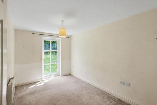 2 bed Apartment for sale Image 8