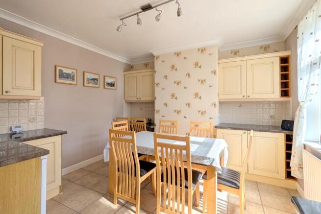 3 bed End of Terrace for sale Image 11