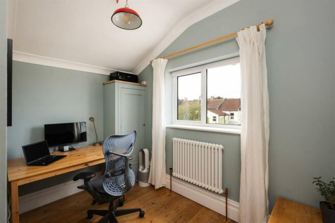 Bedroom 4_study.jpg