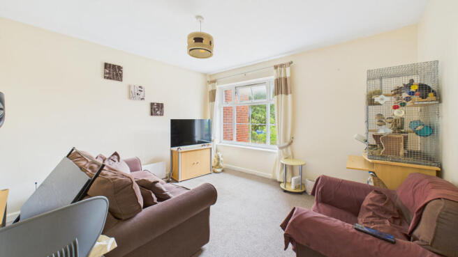 CAM04968G0-PR0049-STILL005