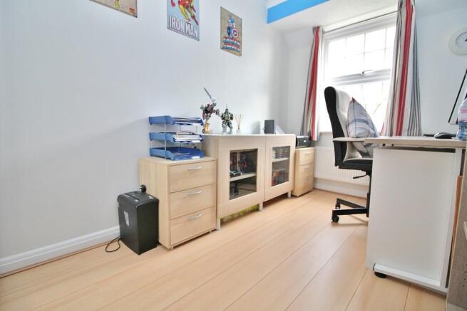 Photo 10