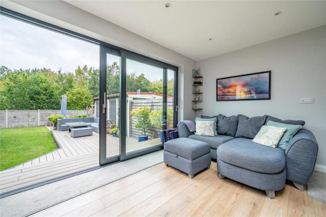 3 bed Semi-Detached for sale Image 4