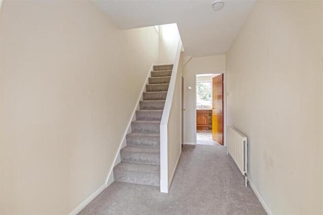 Hallway-1.jpg
