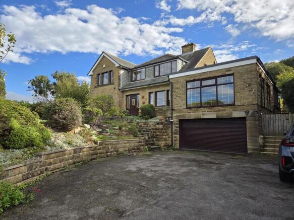 4 bed Detached to rent Image 11