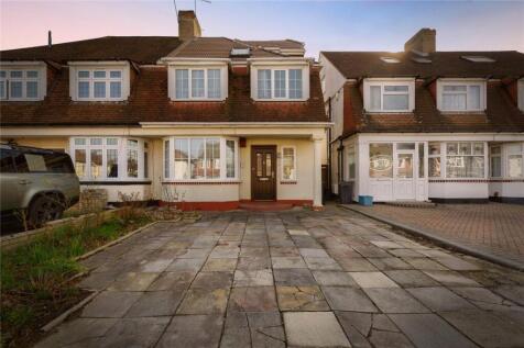 Marlands Road, Ilford, IG5