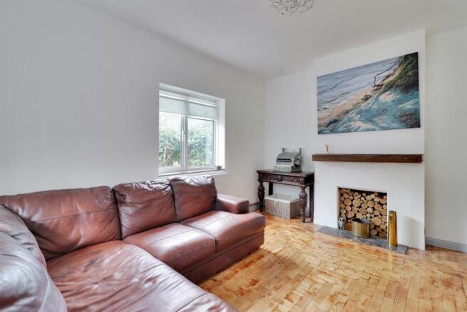 Family Room.jpg