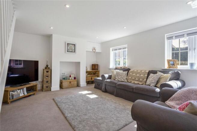 Sitting/Dining Room