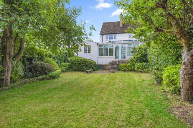 3 bed Semi-Detached for sale Image 5