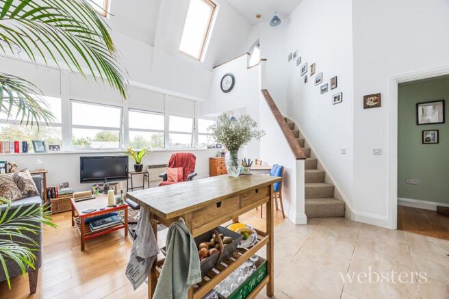 Kitchen / Lounge / Diner