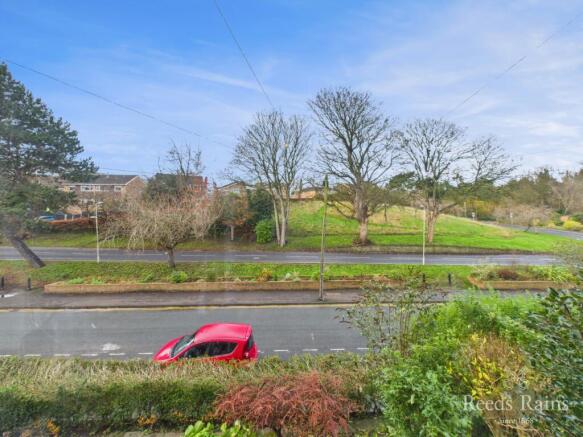 2 bed Apartment for sale Image 12
