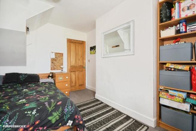3 bed Terraced for sale Image 10