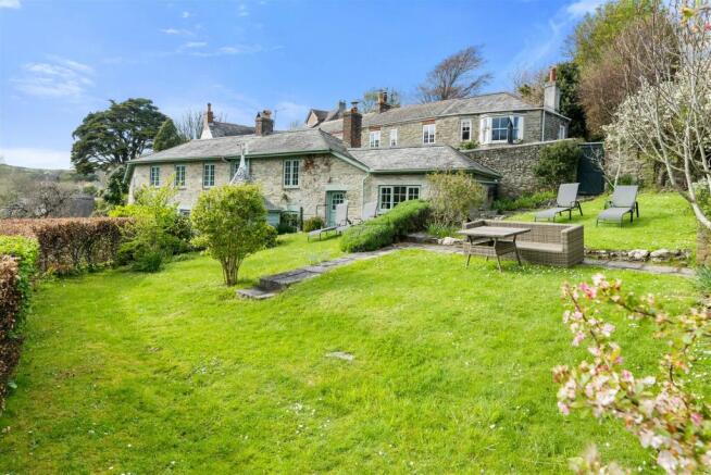 Garden & House