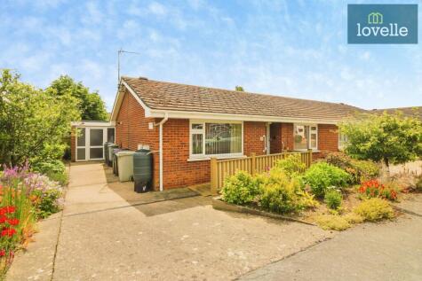 Christopher Close, Louth, LN11