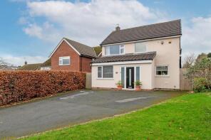 10, Langdale Way, Frodsham WA6 7LE