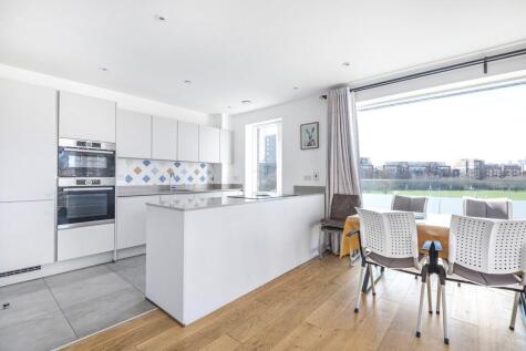 Latimer Square, Greenwich Peninsula