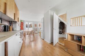 6, Stocksfield Road, London E17 3LJ
