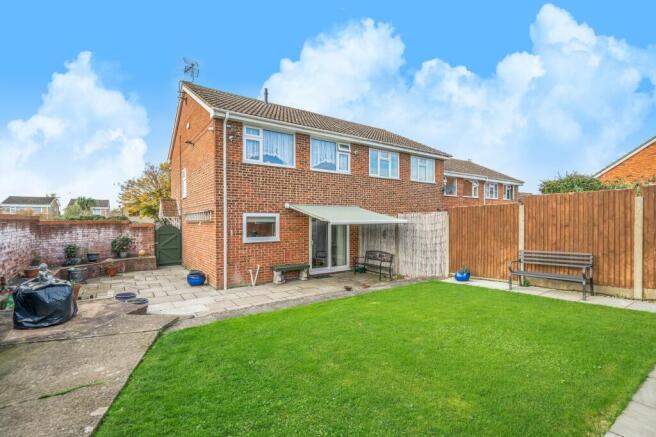 Rear Garden (2)