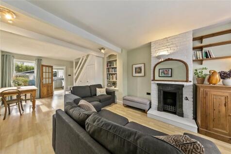 Chertsey Road, St Margarets, Twickenham, TW1