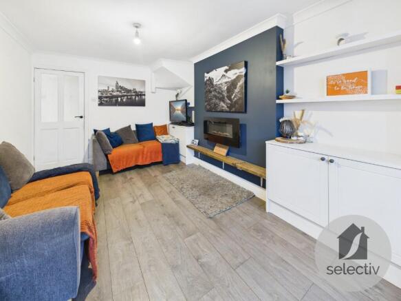 3 bed Semi-Detached Bungalow for sale Image 5