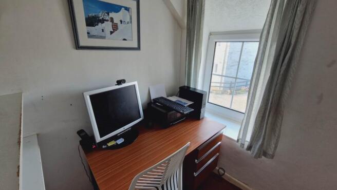 Photo 15