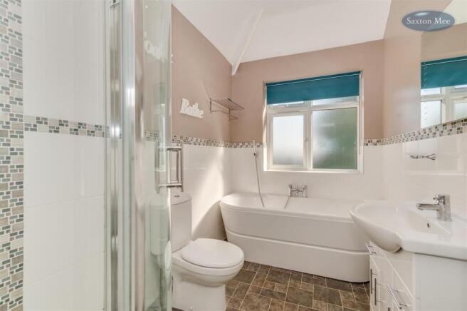 3 bed Detached for sale Image 12