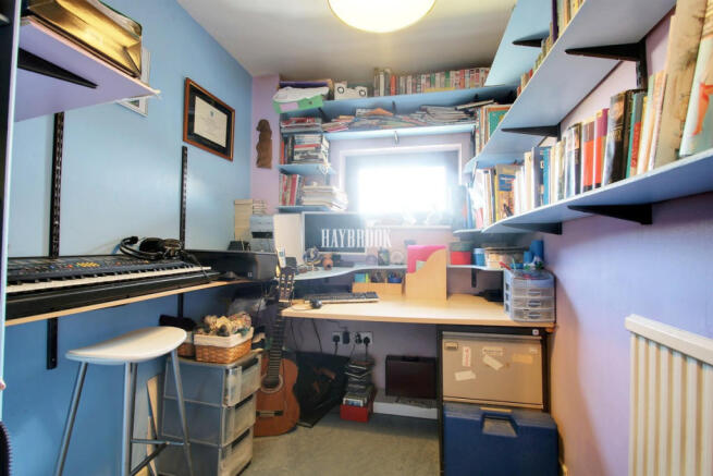 Photo 10