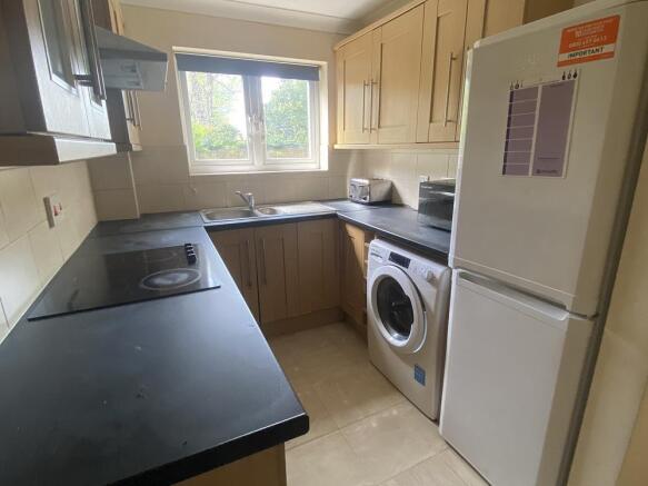 kitchen2.jpg