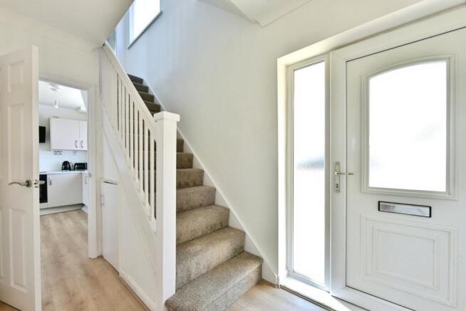 3 bed Semi-Detached for sale Image 10