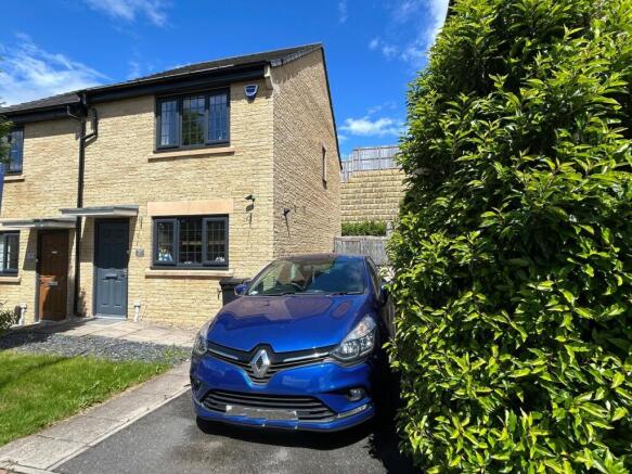 2 bed Semi-Detached for sale Image 10