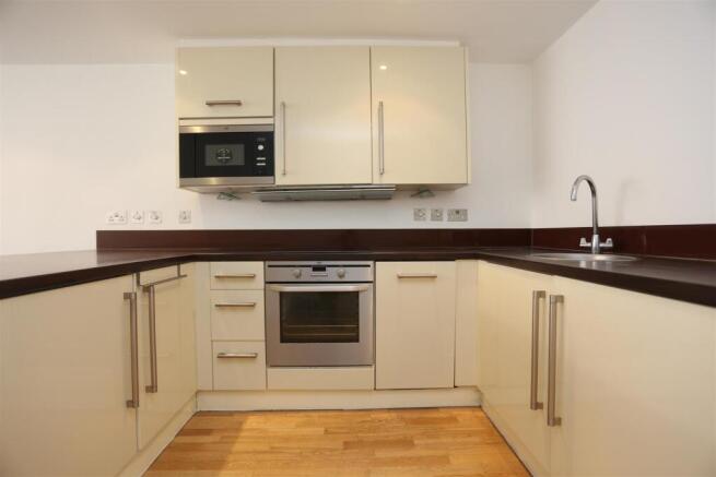 1, 19 Tichborne Street Kitchen.JPG