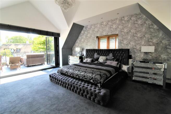 Main Bedroom