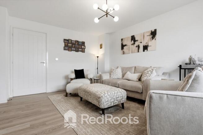 4 bed Link Detached House for sale Image 10