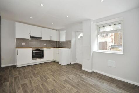 Chesterfield Road, CHESTERFIELD, Derbyshire, S44