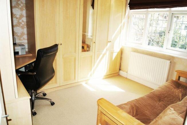 Photo 6