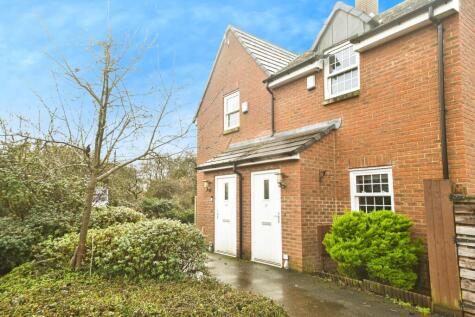 Queen's Crescent, Shrivenham, SN6