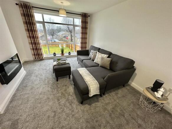 2 bed Detached Bungalow for sale Image 8